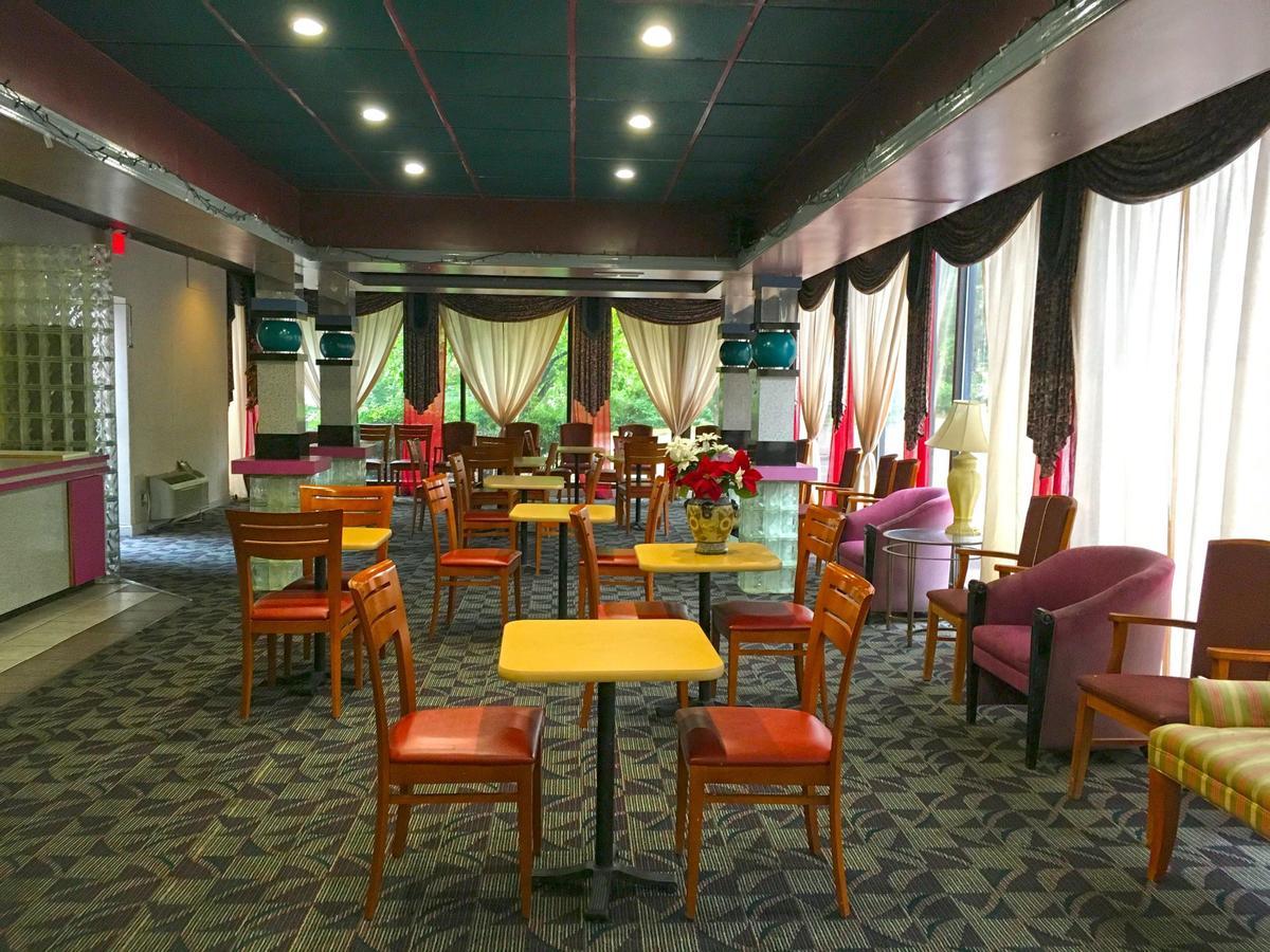 Budgetel Inn&Suites Birmingham Exterior foto